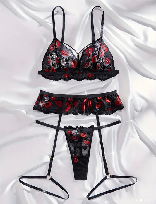 Blowing Him Kisses 3pc Lingerie Set